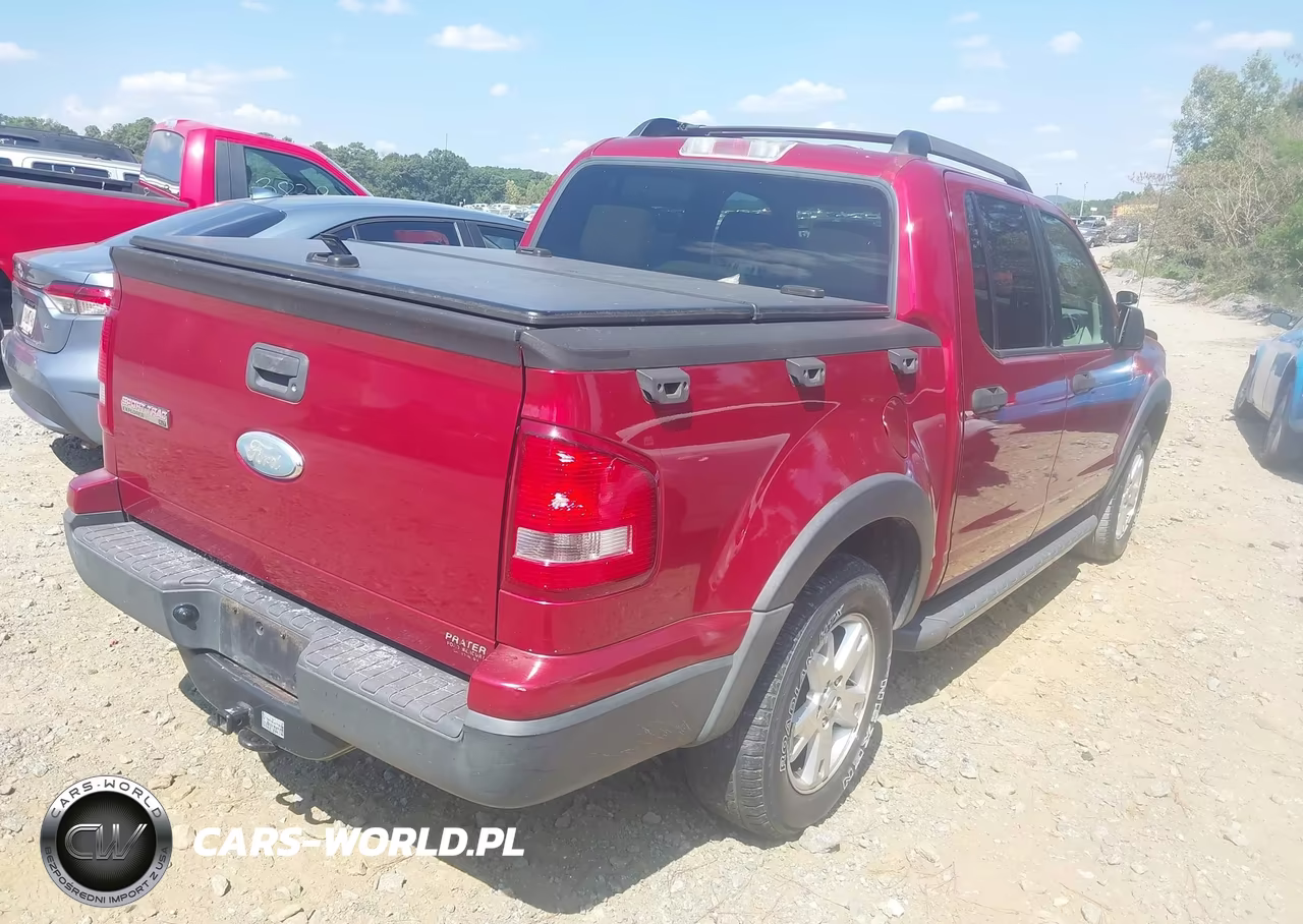 2007 Ford Explorer Sport Trac Xlt VIN:1FMEU31K57UA26748 - 4