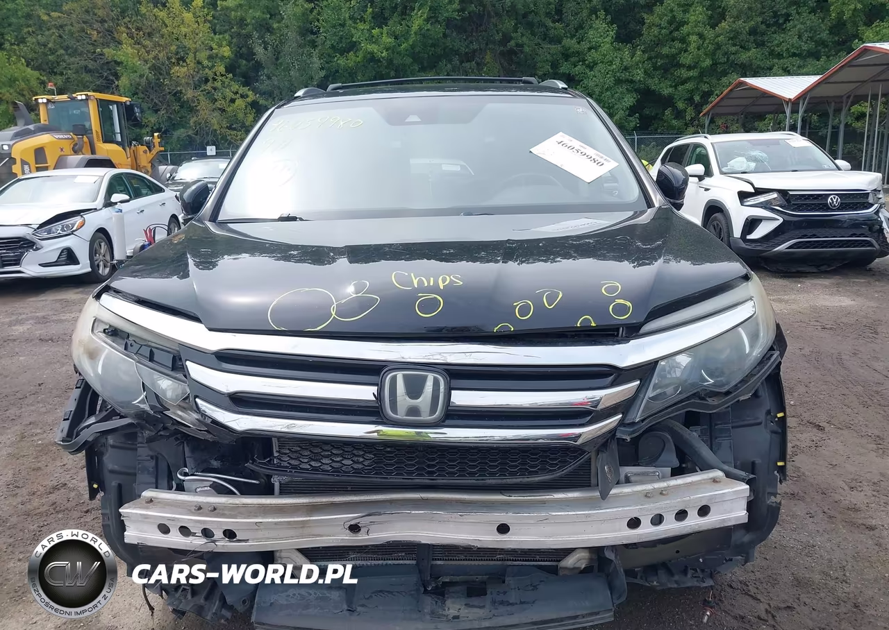 2016 Honda Pilot Touring VIN:5FNYF6H97GB100177 - 11