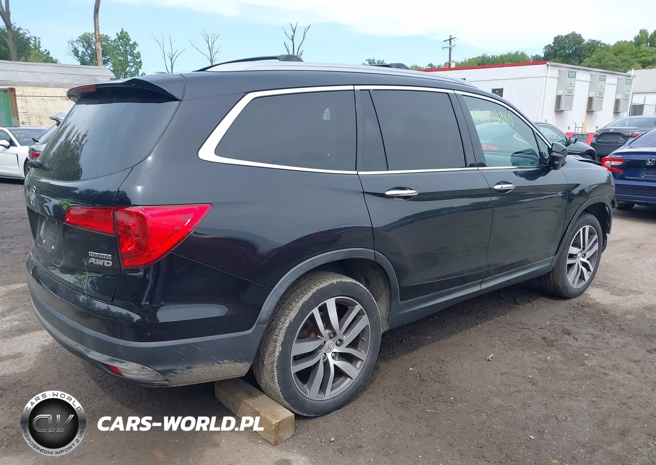 2016 Honda Pilot Touring VIN:5FNYF6H97GB100177 - 4