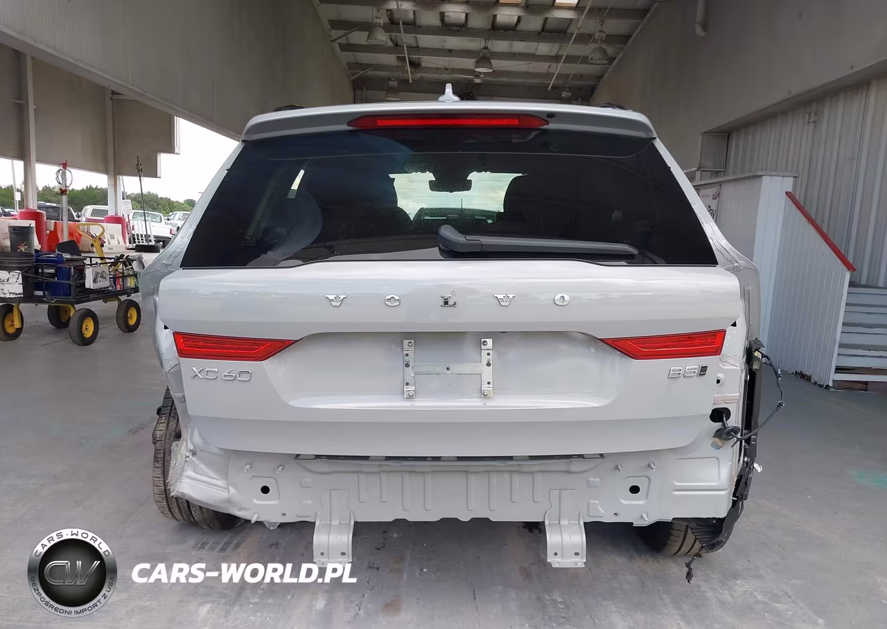 2025 Volvo Xc60 B5 Core VIN:YV4M12RJ5S1178633 - 17