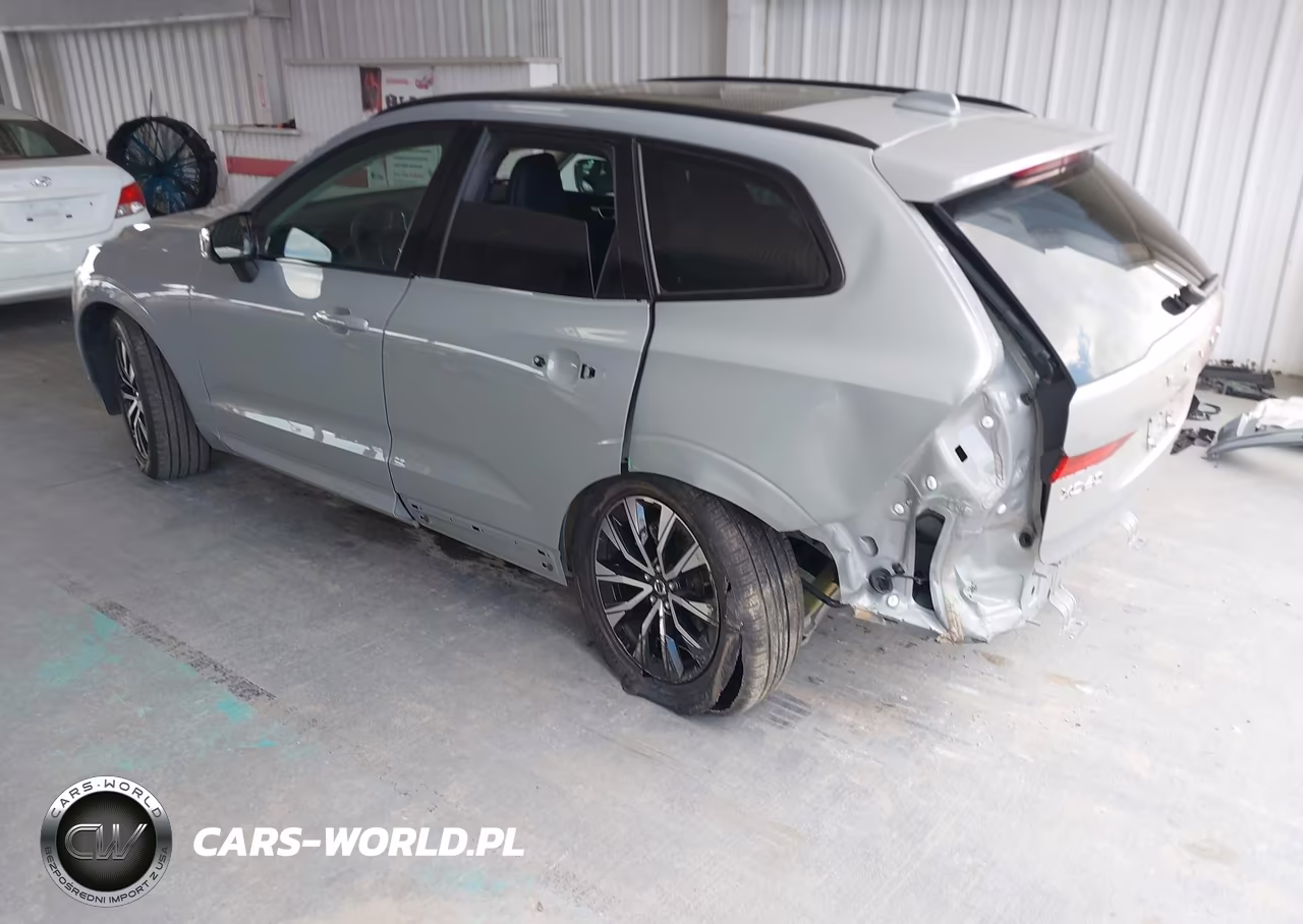 2025 Volvo Xc60 B5 Core VIN:YV4M12RJ5S1178633 - 3