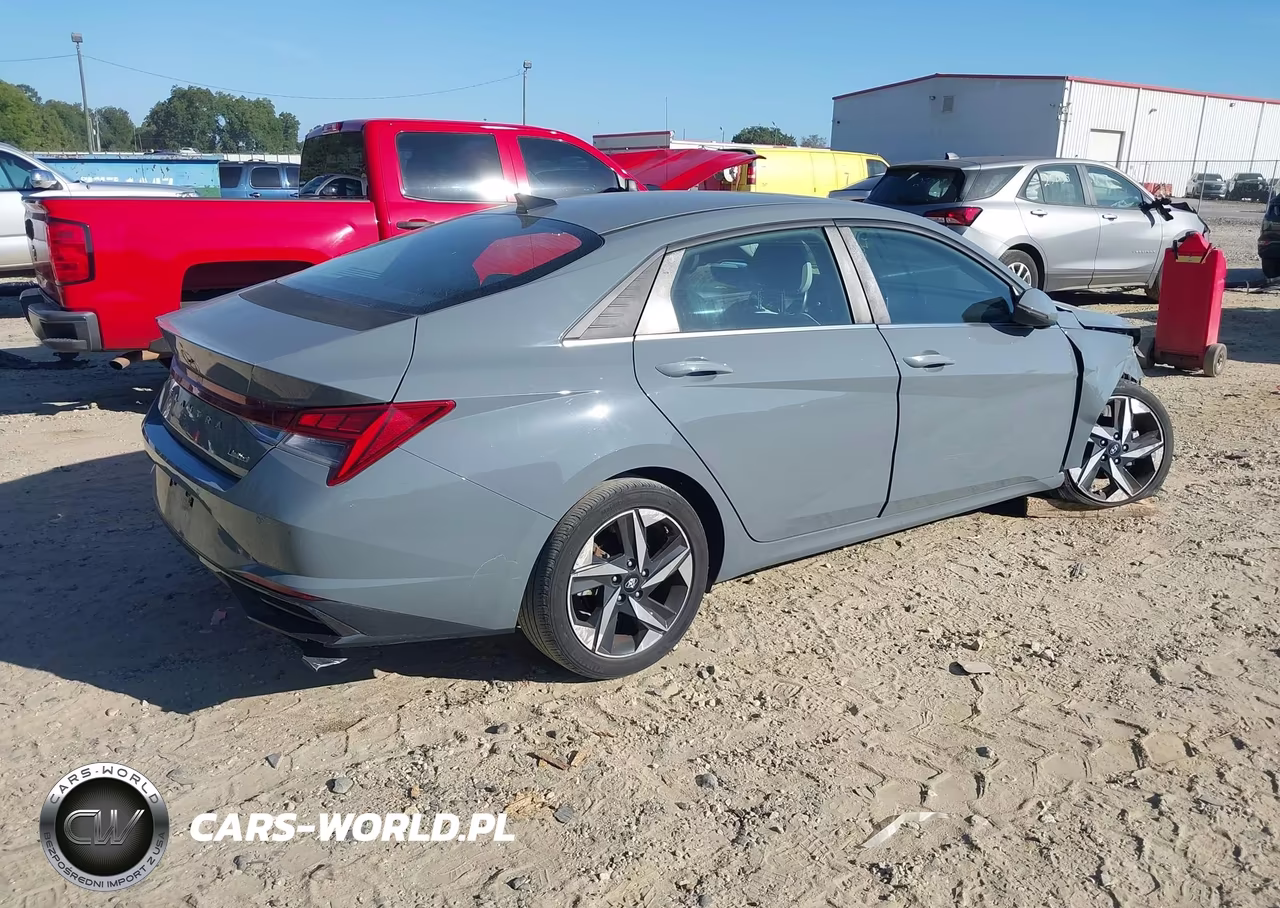 2021 Hyundai Elantra Limited VIN:KMHLP4AG1MU172589 - 4
