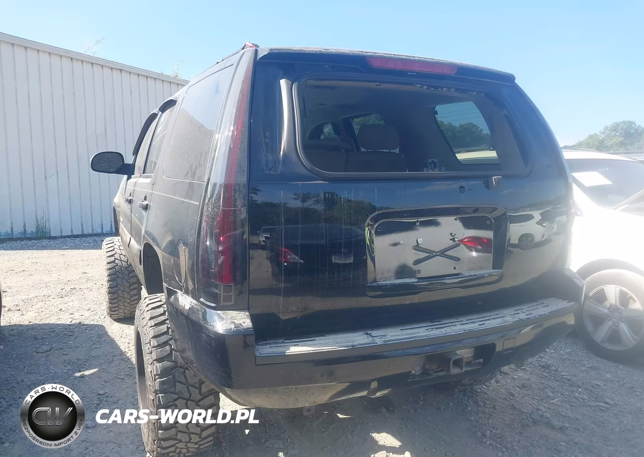 2007 GMC Yukon Sle VIN:1GKFC13057R249469 - 3