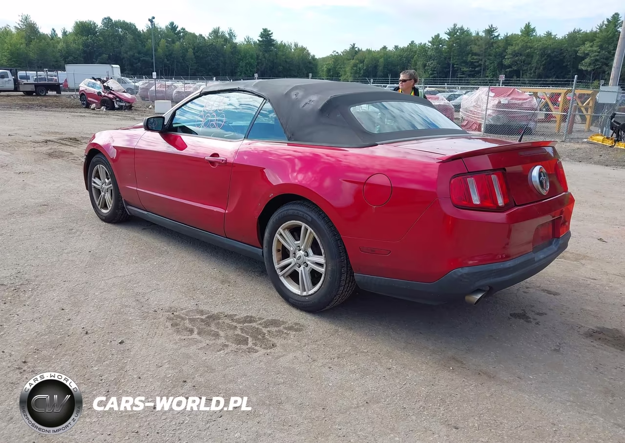 2012 Ford Mustang V6 VIN:1ZVBP8EM6C5201775 - 3