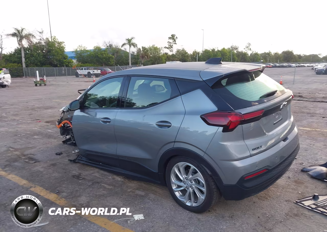 2027 Chevrolet Bolt Lt Fwd VIN:1G1FY6EV1VF109364 - 3