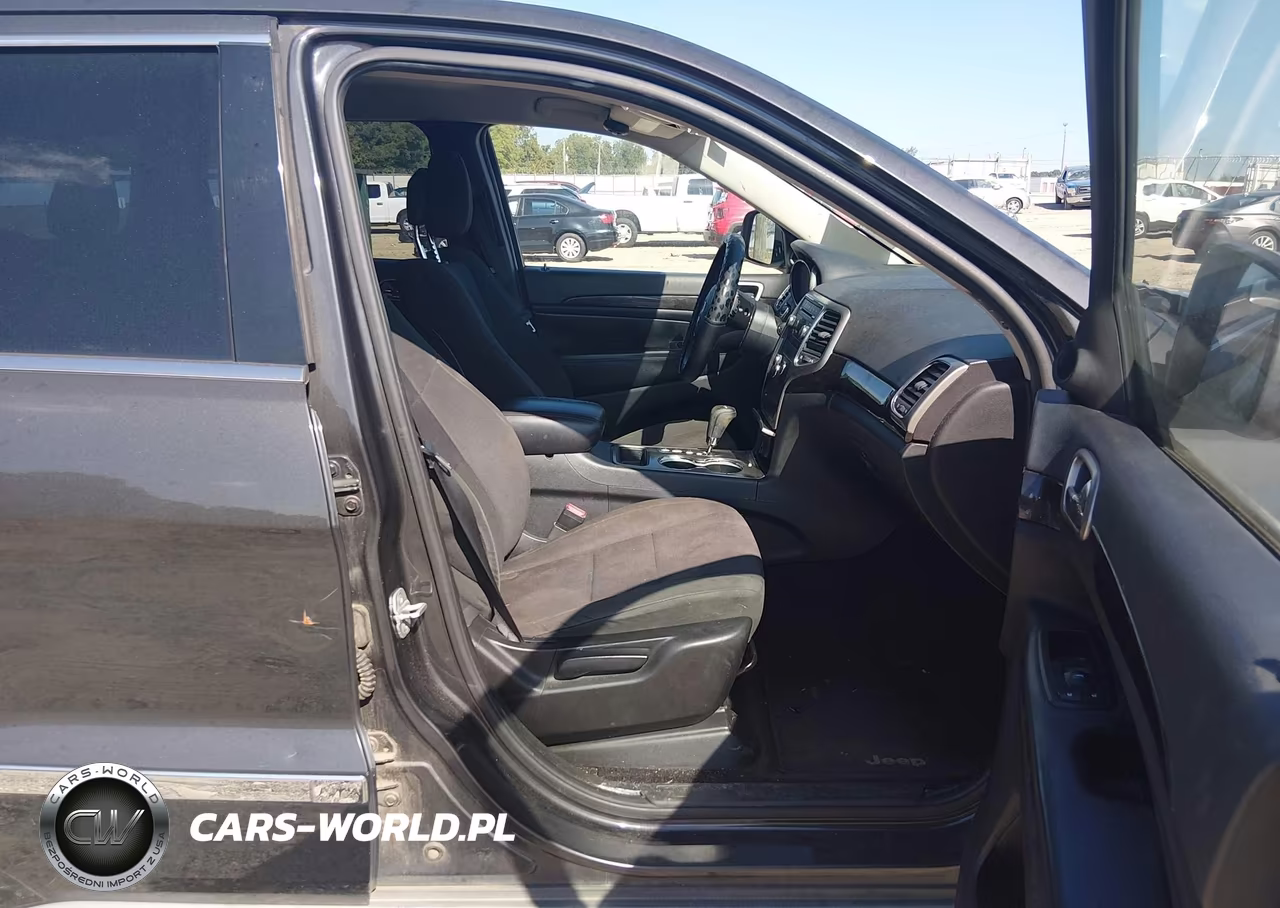 2011 Jeep Grand Cherokee Laredo VIN:1J4RS4GG3BC579587 - 5