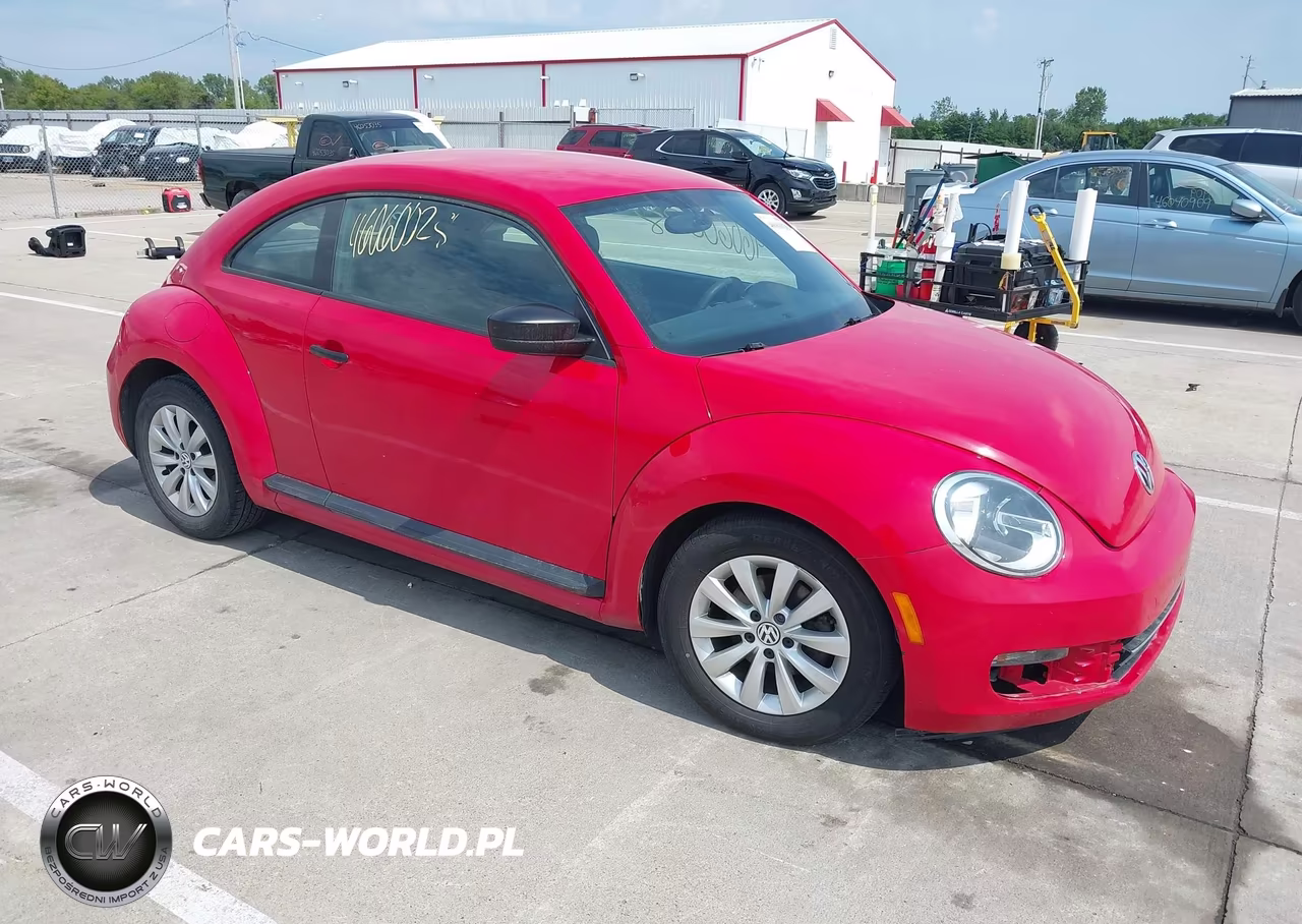 2013 Volkswagen Beetle 2.5L-2.5L Fender Edition