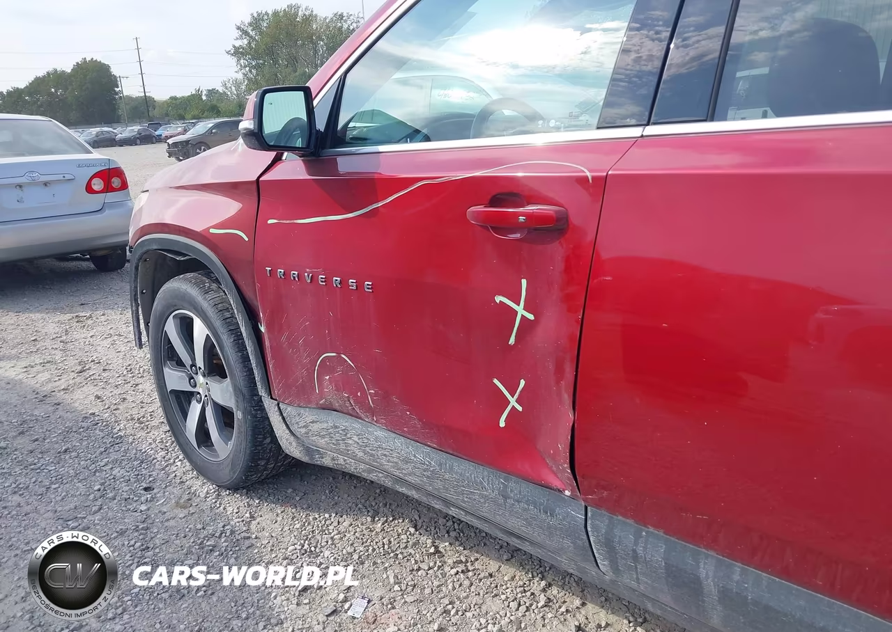 2018 Chevrolet Traverse Lt VIN:1GNERHKW1JJ143697 - 21