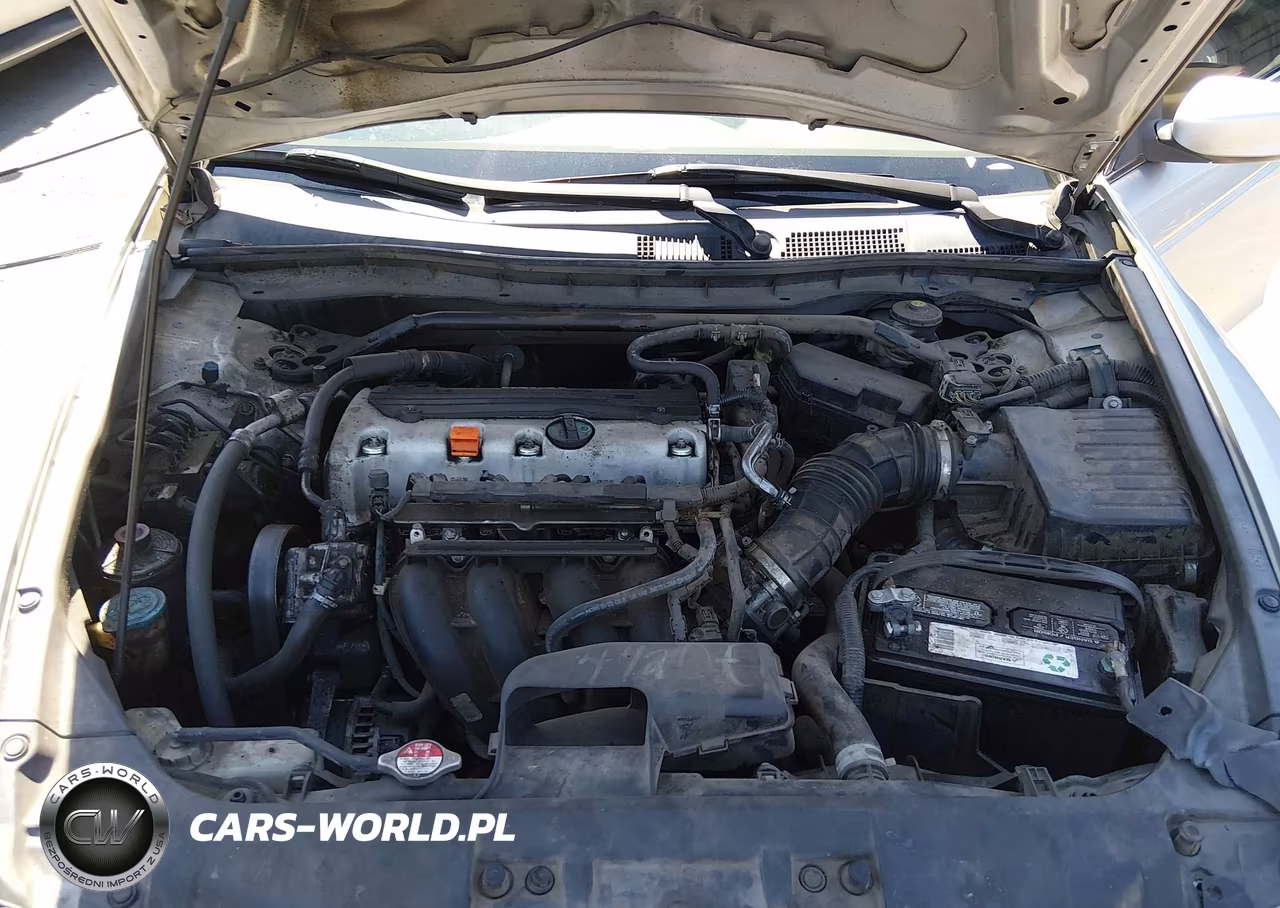 2010 Honda Accord 2.4 Ex-L VIN:1HGCP2F85AA059415 - 10