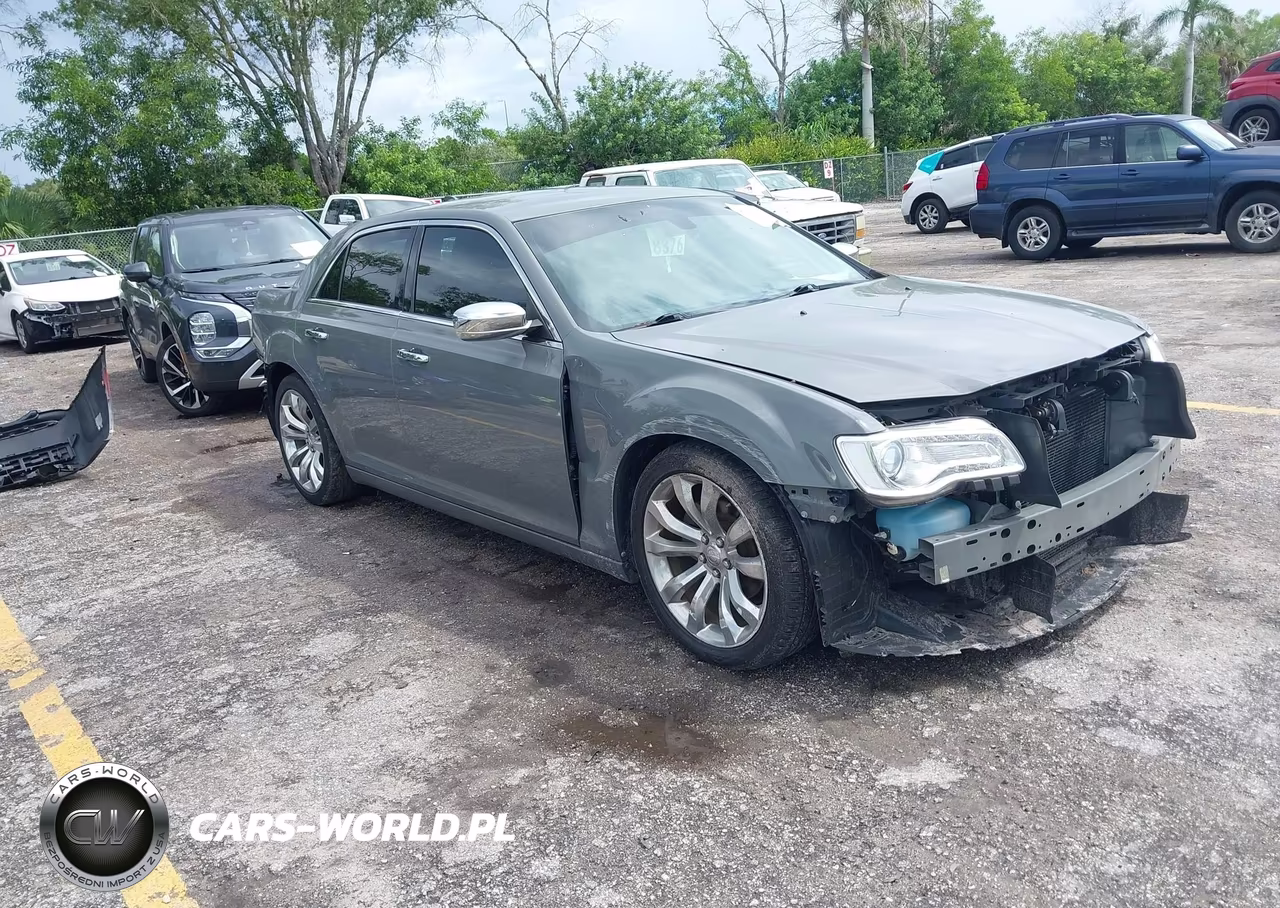2019 Chrysler 300 Limited