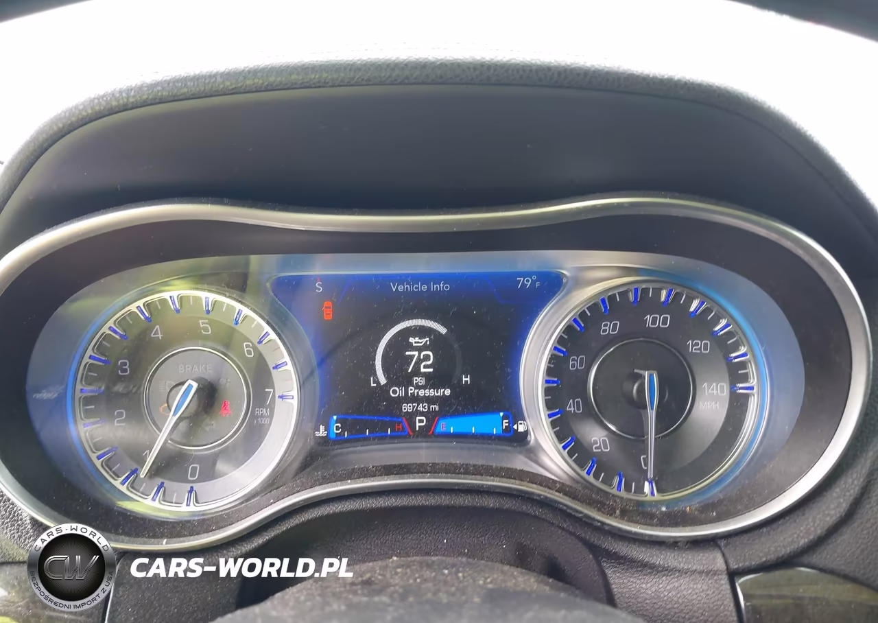 2019 Chrysler 300 Limited VIN:2C3CCAEG0KH606076 - 7