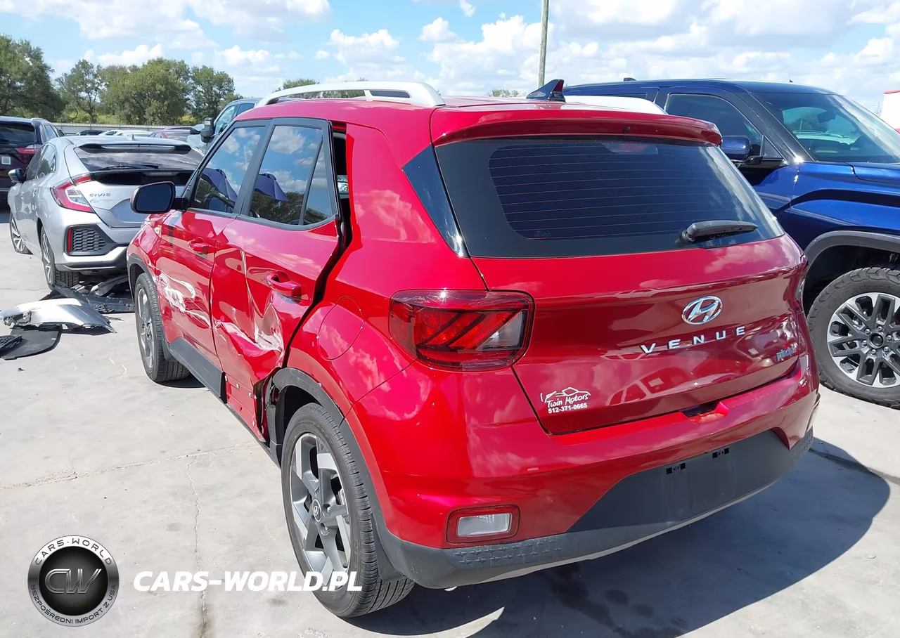 2022 Hyundai Venue Sel VIN:KMHRC8A32NU208009 - 3