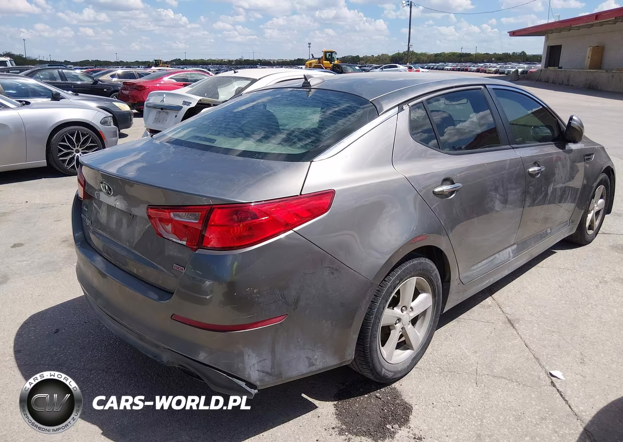 2015 Kia Optima Lx VIN:5XXGM4A70FG502441 - 4