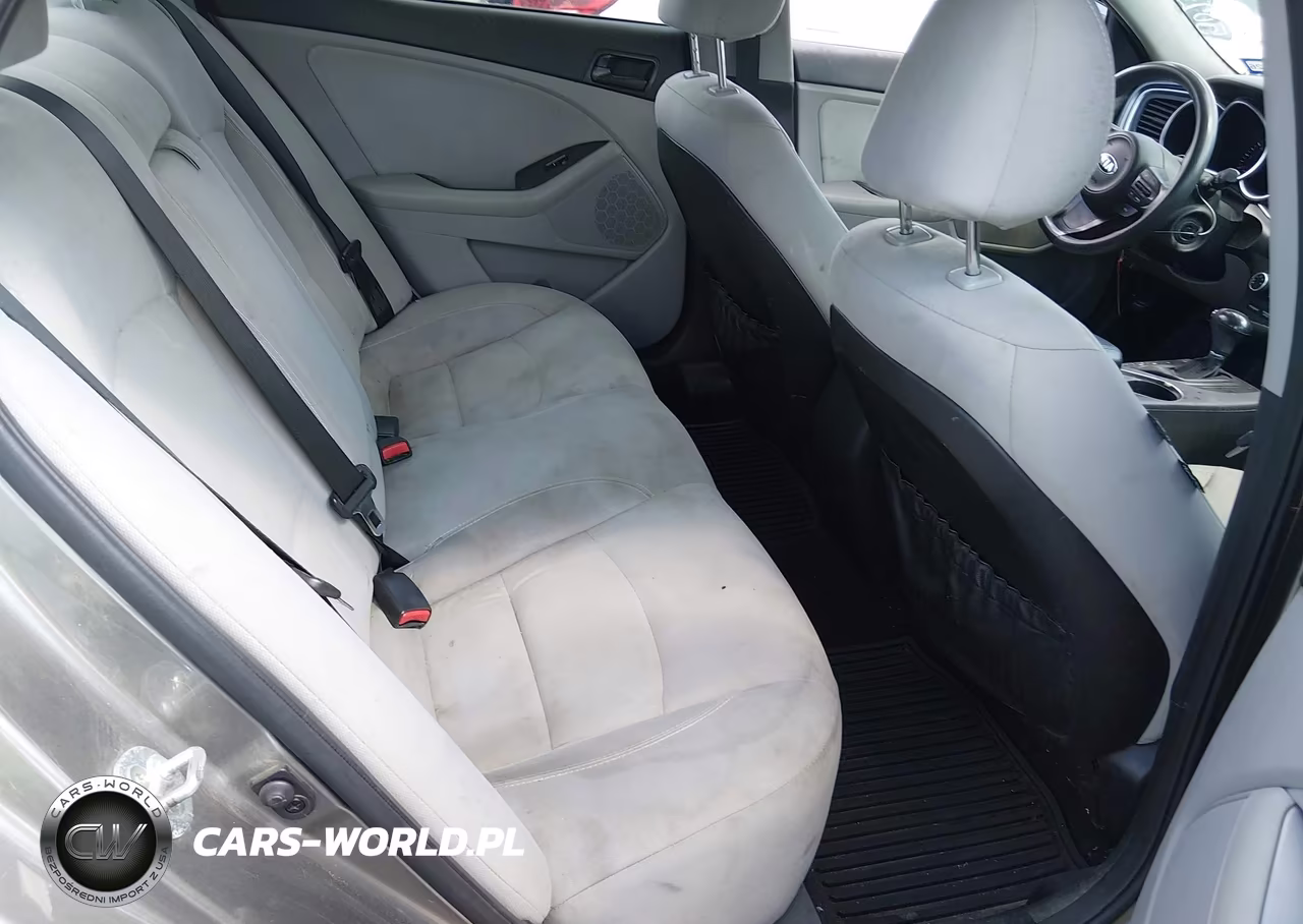 2015 Kia Optima Lx VIN:5XXGM4A70FG502441 - 8