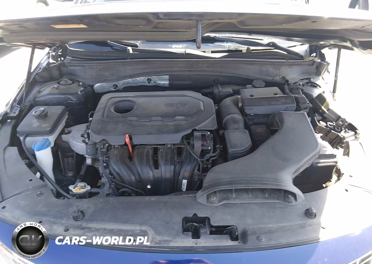 2019 Kia Optima S VIN:5XXGT4L30KG375438 - 10