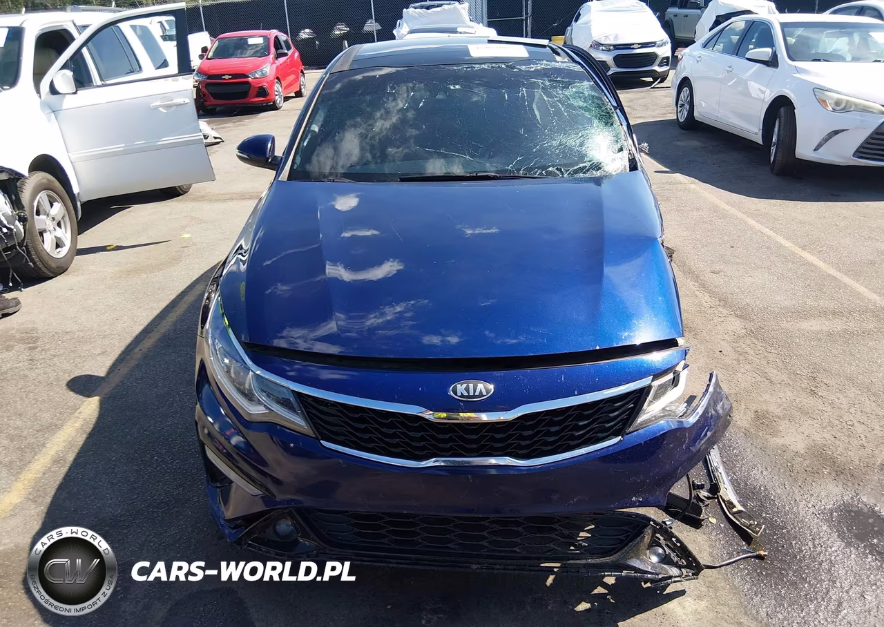 2019 Kia Optima S VIN:5XXGT4L30KG375438 - 13