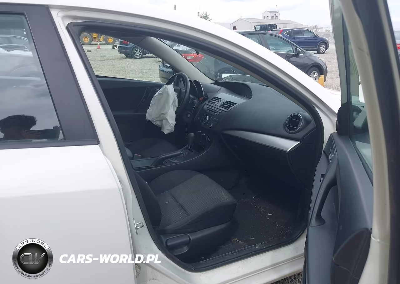 2012 Mazda Mazda3 I Touring VIN:JM1BL1VF8C1514857 - 5