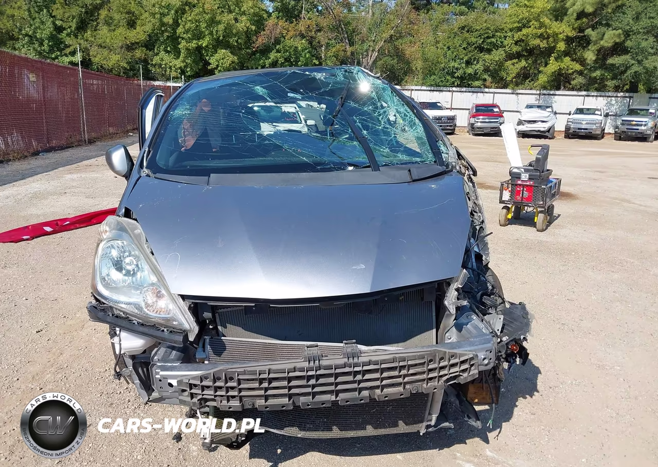 2009 Honda Fit Sport VIN:JHMGE88479S068527 - 12