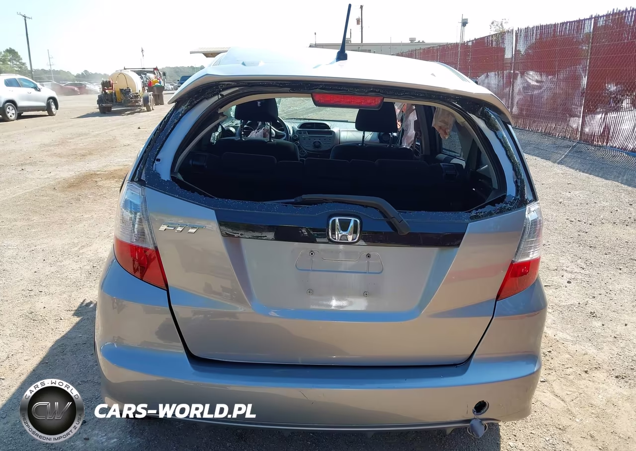 2009 Honda Fit Sport VIN:JHMGE88479S068527 - 16