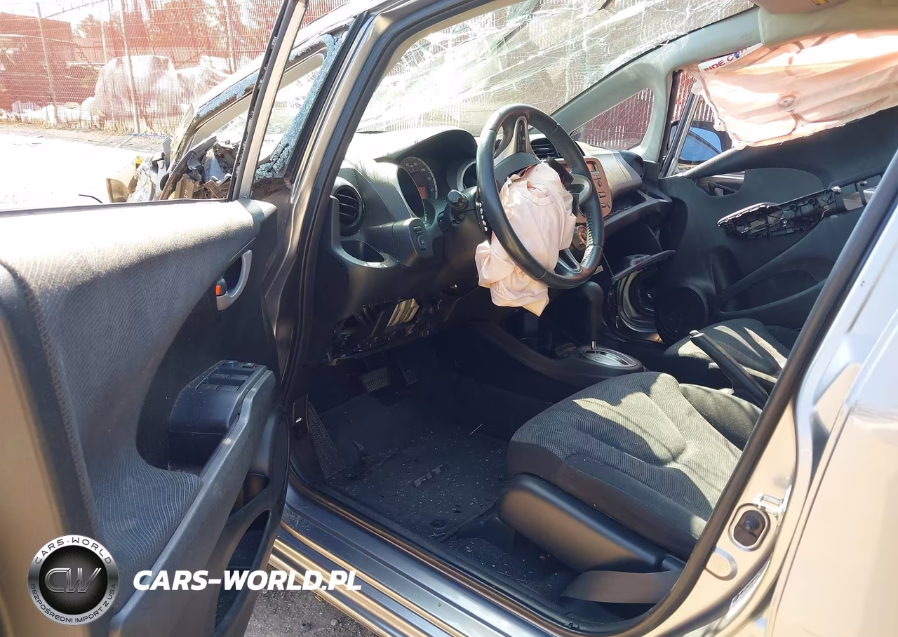 2009 Honda Fit Sport VIN:JHMGE88479S068527 - 5
