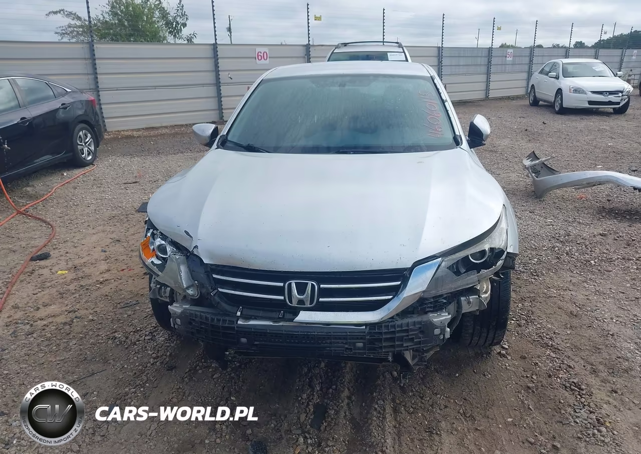 2015 Honda Accord Sport VIN:1HGCR2F52FA131615 - 13