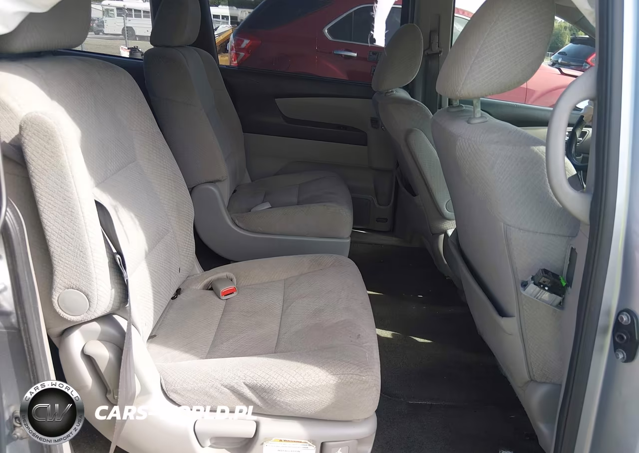 2016 Honda Odyssey Se VIN:5FNRL5H33GB084790 - 8