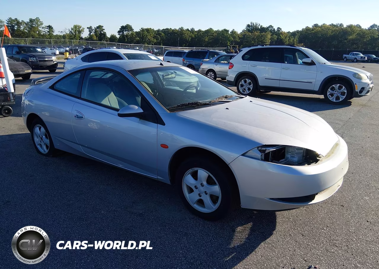 2000 Mercury Cougar V6