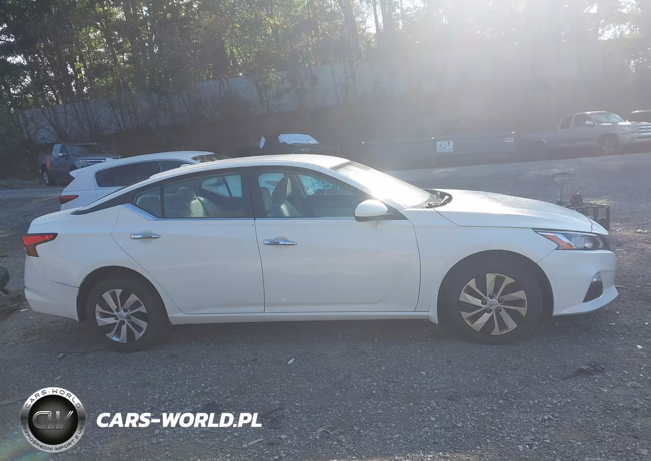 2019 Nissan Altima 2.5 S VIN:1N4BL4BW3KC168974 - 13