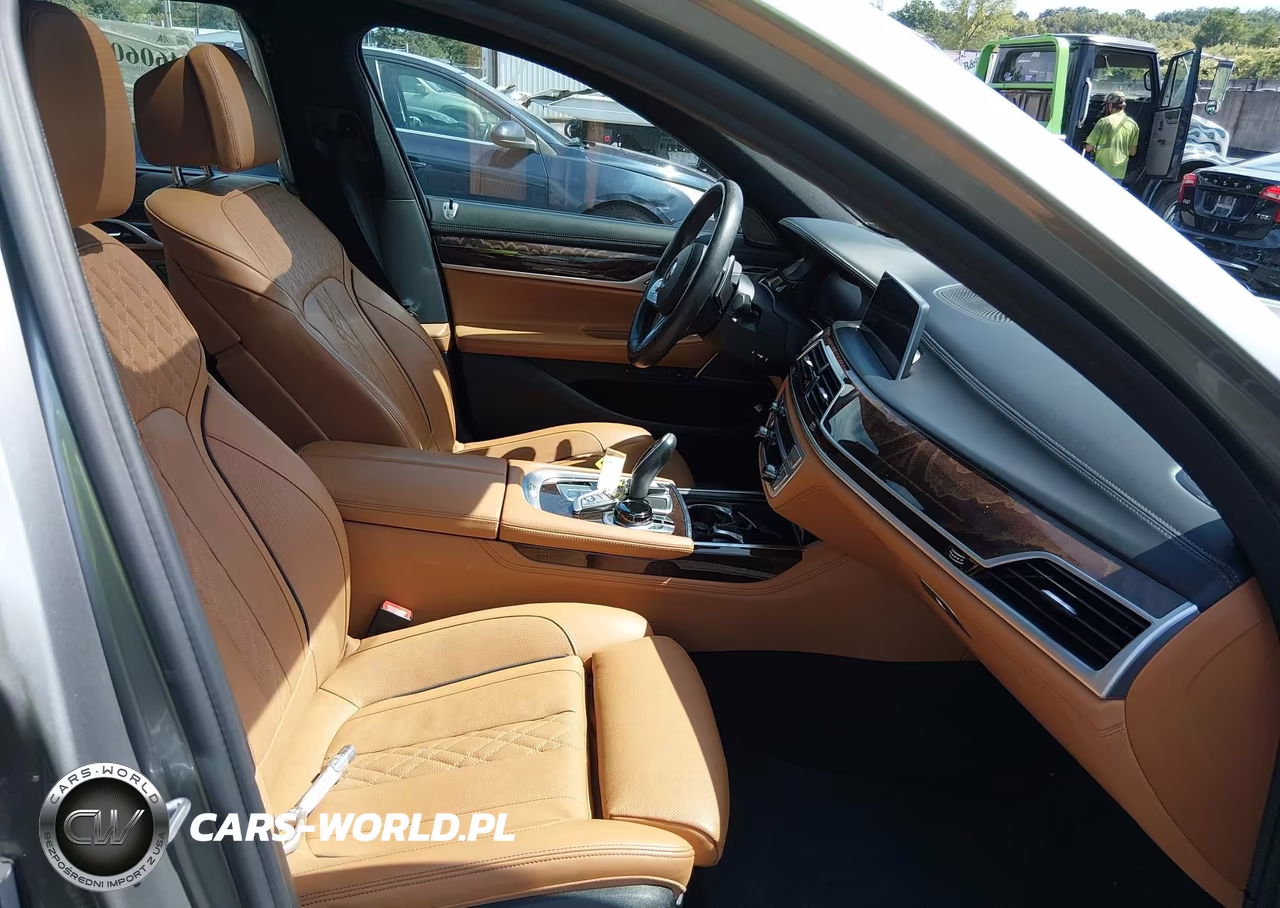2021 BMW 750I xDrive VIN:WBA7U2C04MCF65379 - 5