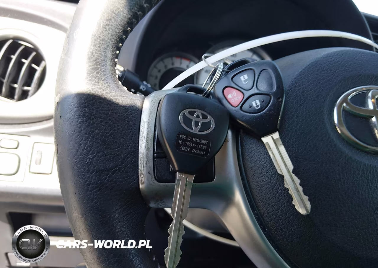 2014 Toyota Yaris Se (Tmc-Cbu Plant) VIN:JTDKTUD30ED584556 - 11