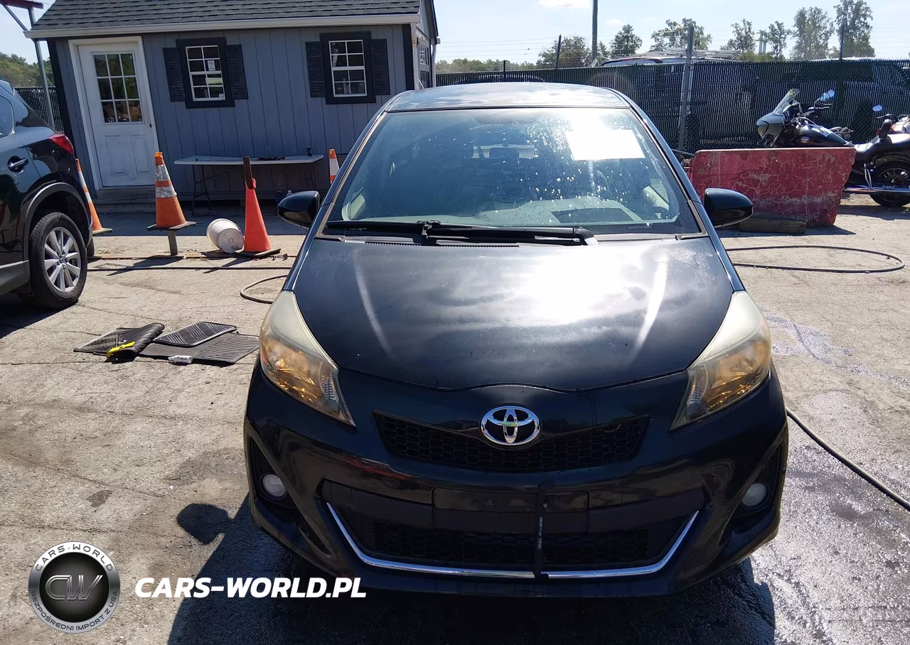 2014 Toyota Yaris Se (Tmc-Cbu Plant) VIN:JTDKTUD30ED584556 - 12