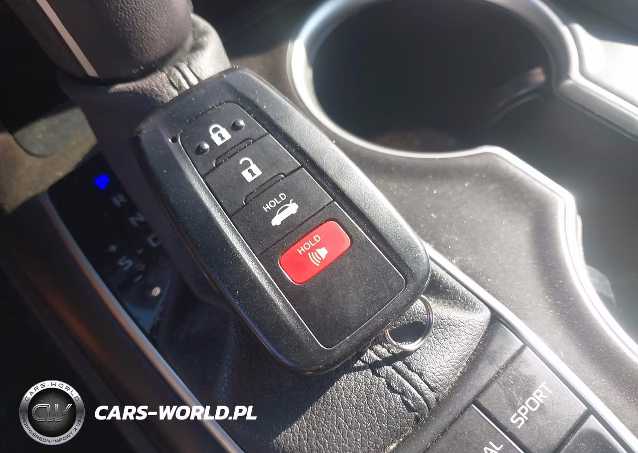 2022 Toyota Camry Xle Hybrid VIN:4T1F31AK2NU580838 - 11