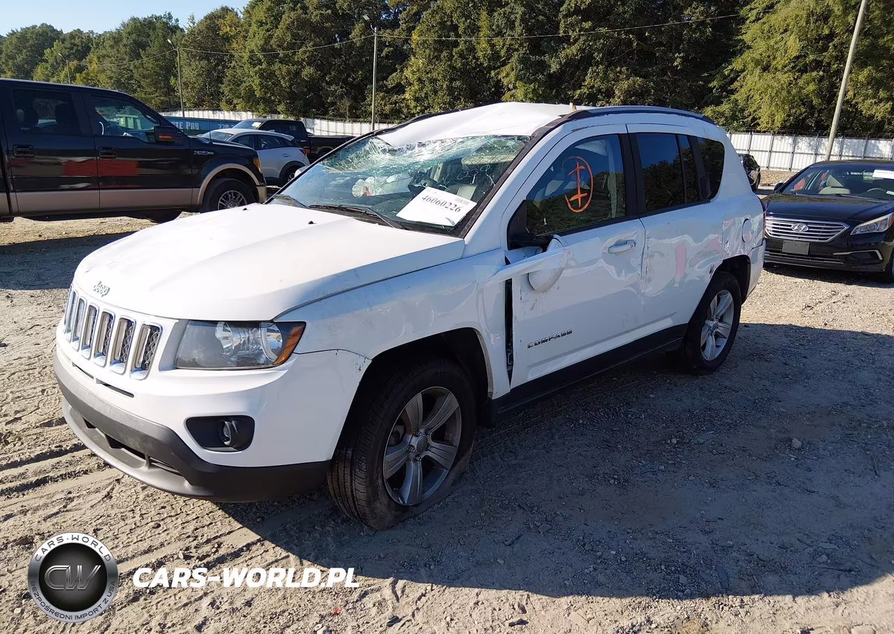 2016 Jeep Compass Latitude VIN:1C4NJDEB5GD773053 - 2