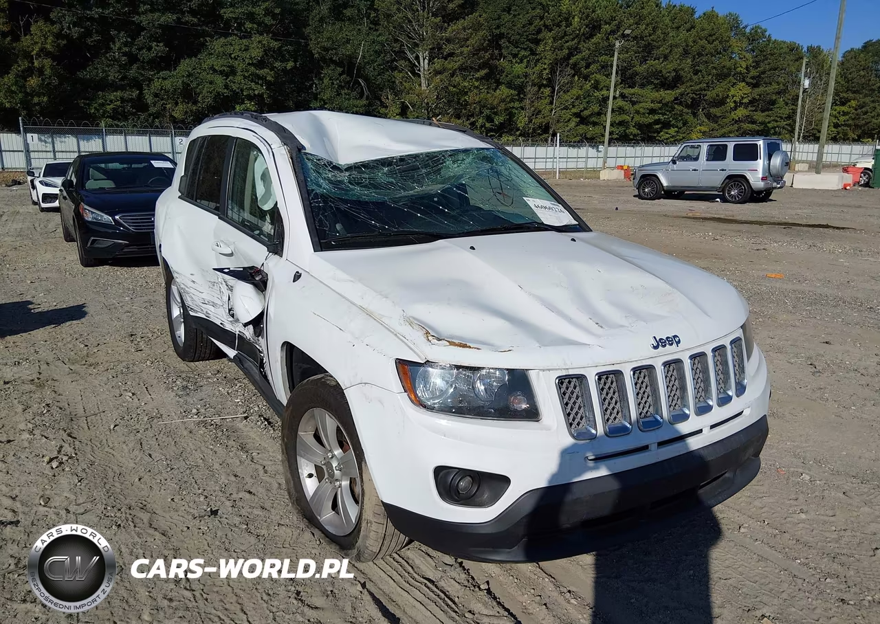 2016 Jeep Compass Latitude VIN:1C4NJDEB5GD773053 - 6