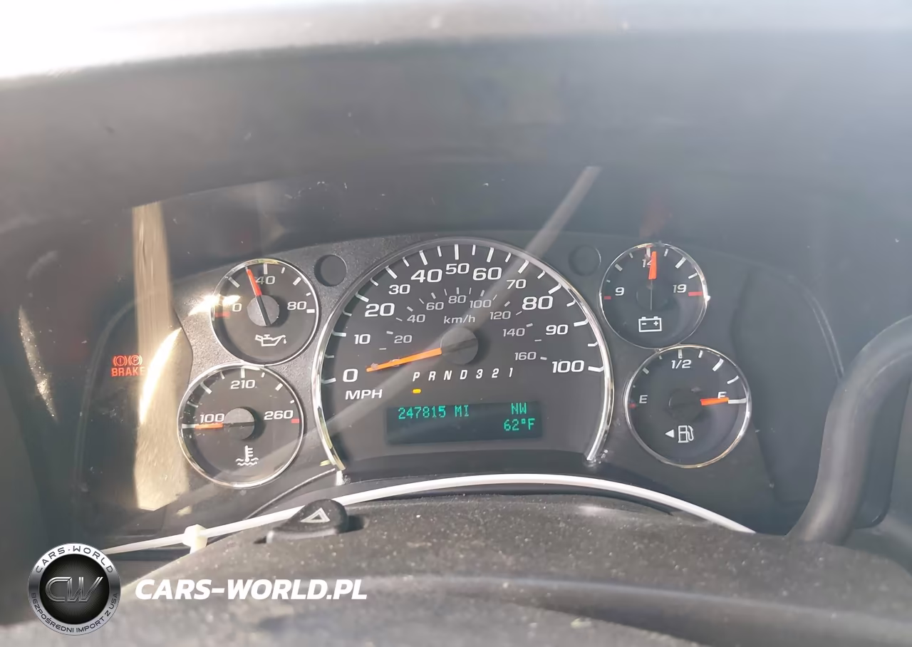 2008 Chevrolet Express Work Van VIN:1GCGG25KX81196423 - 7