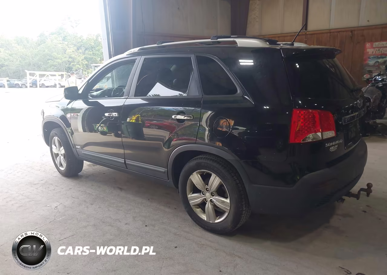 2013 Kia Sorento Ex VIN:5XYKUDA65DG313388 - 3
