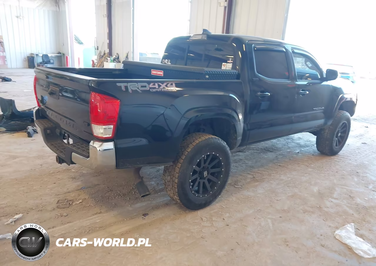 2016 Toyota Tacoma Sr5 V6 VIN:3TMCZ5AN3GM008515 - 4