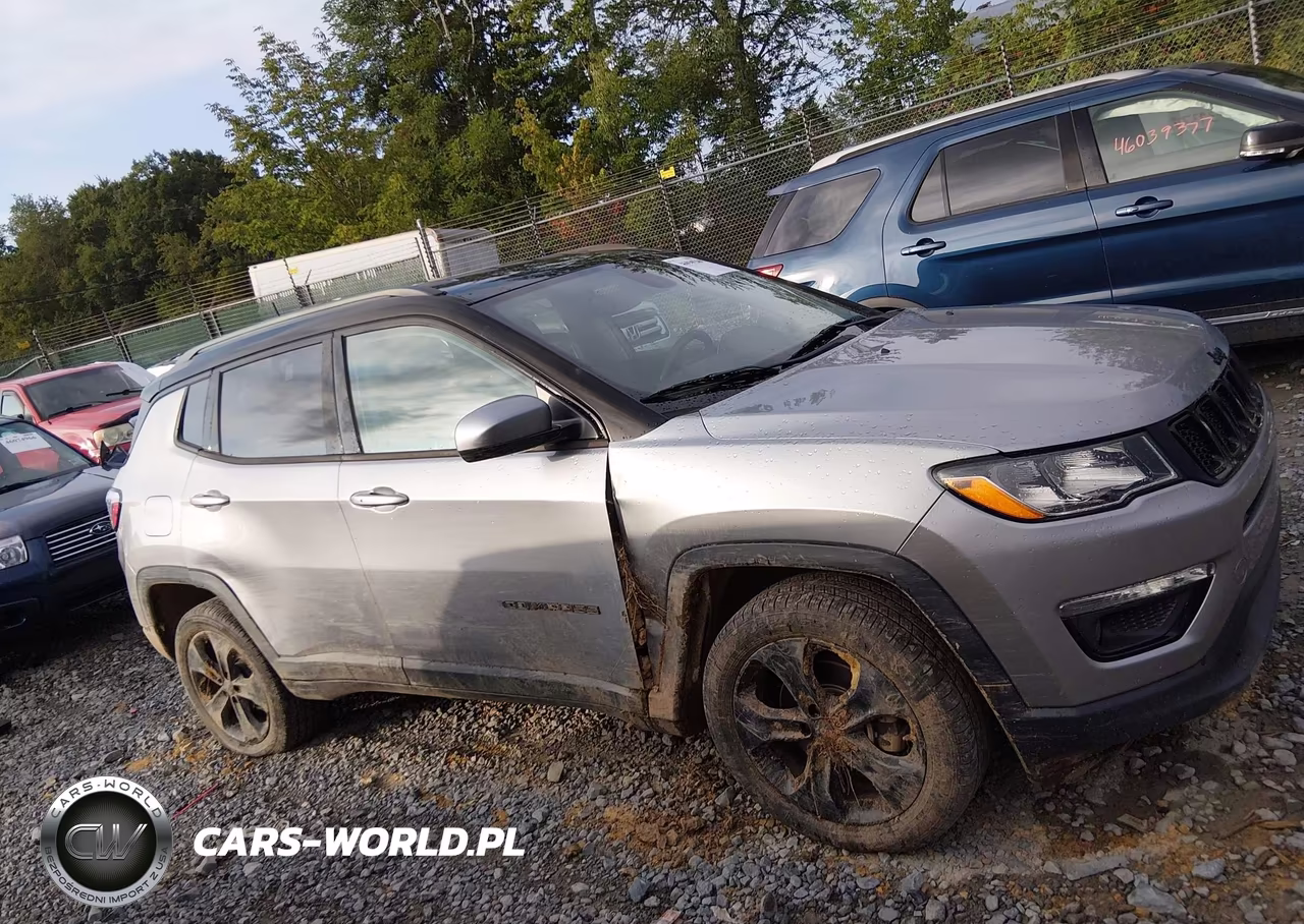 2018 Jeep Compass Altitude 4X4 VIN:3C4NJDBB4JT316305 - 13