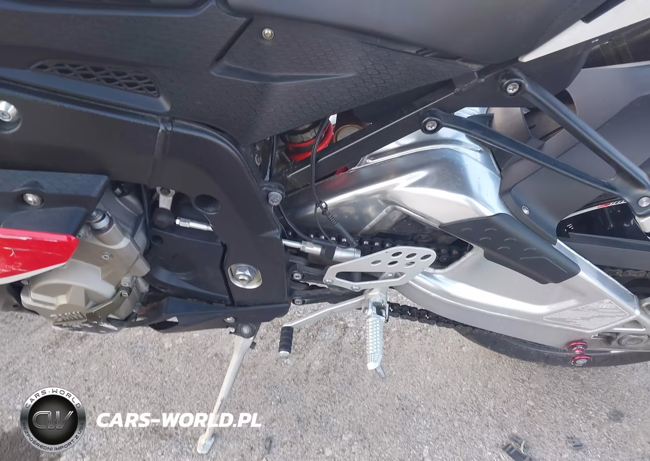 2014 BMW S 1000 Rr VIN:WB105340XEZL19239 - 9
