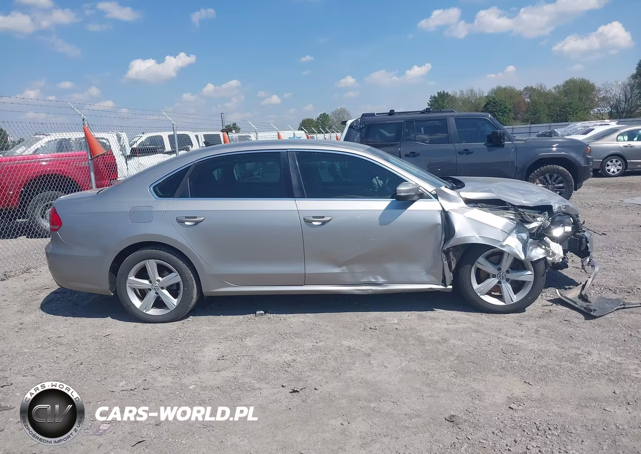 2013 Volkswagen Passat 2.5L Se VIN:1VWBP7A34DC100643 - 14