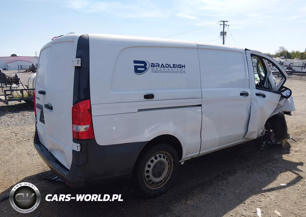 2018 Mercedes-Benz Metris VIN:WD3PG3EAXJ3463528 - 4