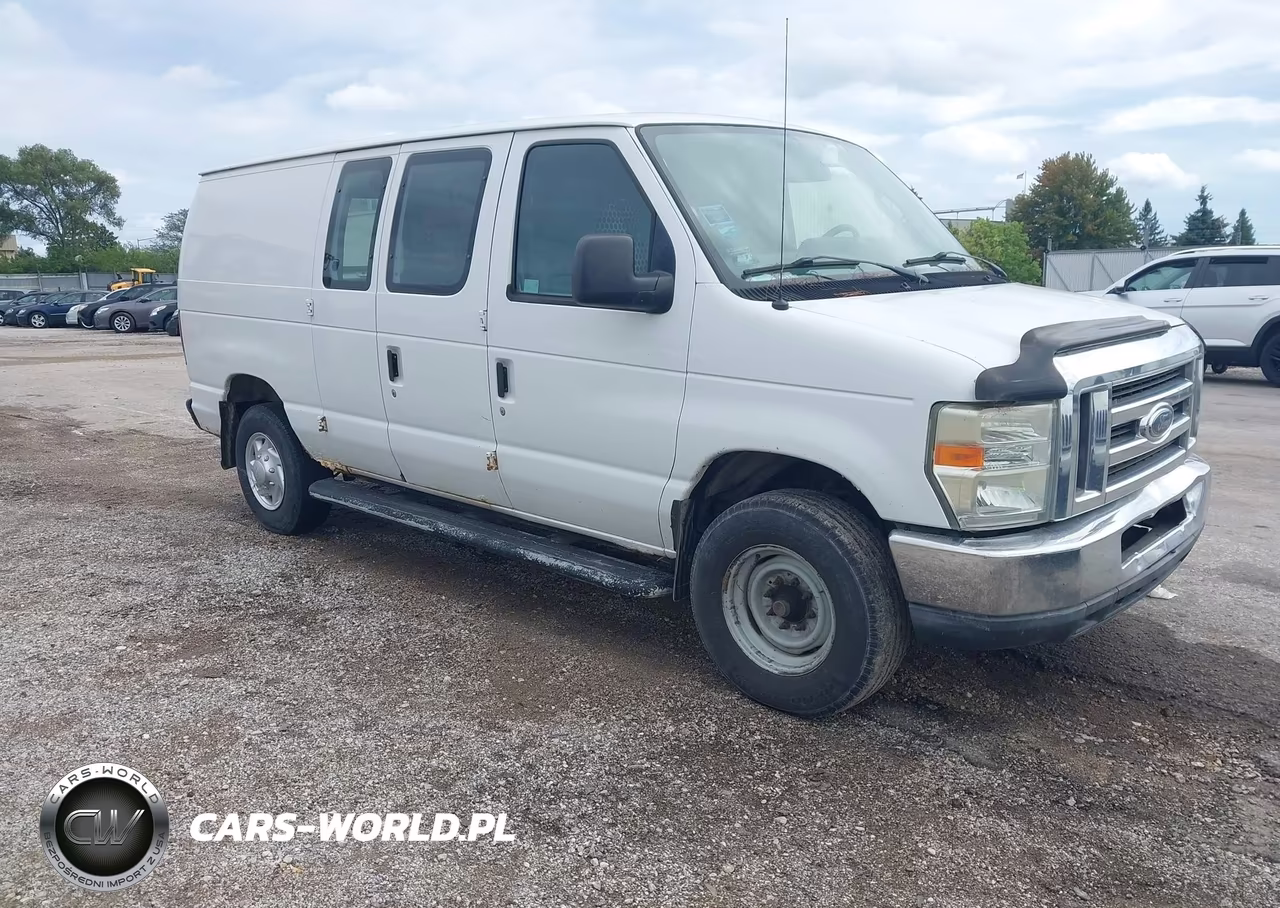 2010 Ford E-250 Commercial-Recreational – zdjęcie 1 z 16