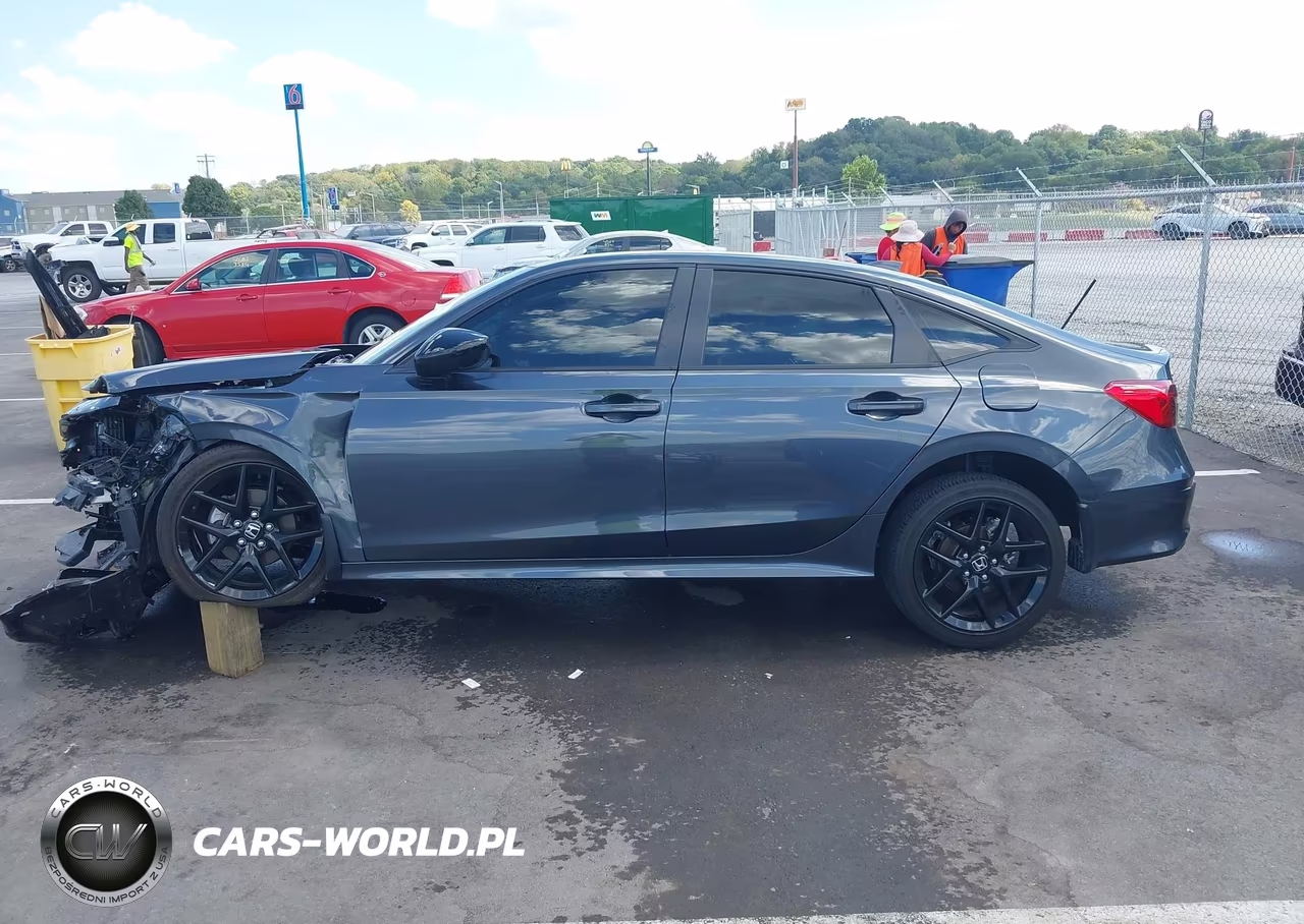 2024 Honda Civic Sport VIN:2HGFE2F59RH586332 - 14