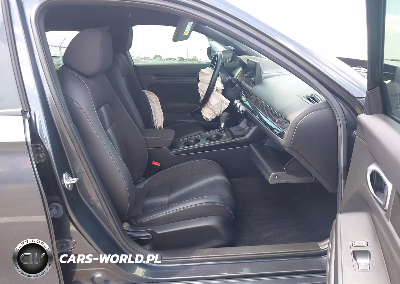 2024 Honda Civic Sport VIN:2HGFE2F59RH586332 - 5