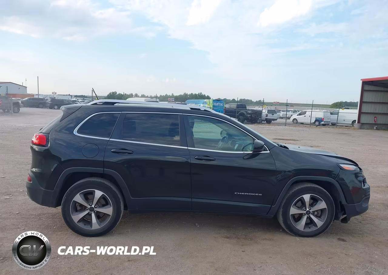 2015 Jeep Cherokee Limited VIN:1C4PJMDS9FW719672 - 13
