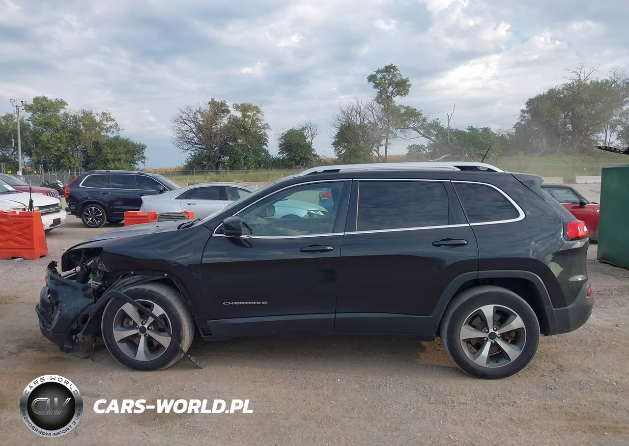 2015 Jeep Cherokee Limited VIN:1C4PJMDS9FW719672 - 14