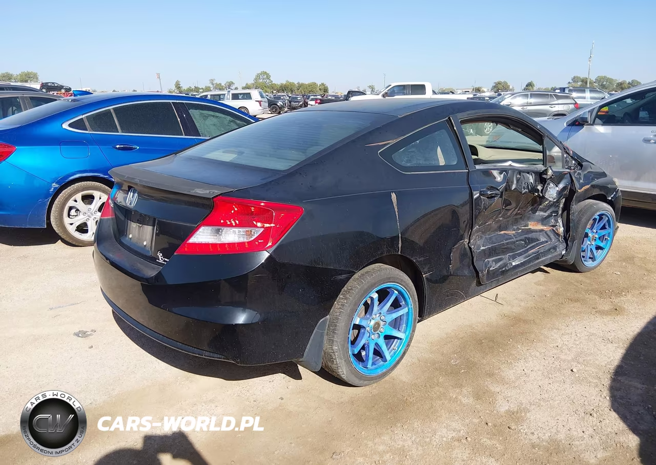 2013 Honda Civic Lx VIN:2HGFG3B51DH520887 - 4