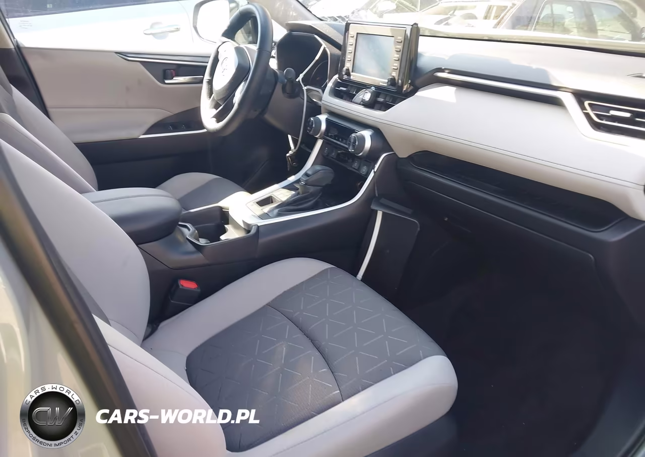 2021 Toyota Rav4 Xle VIN:2T3P1RFV4MW230127 - 5