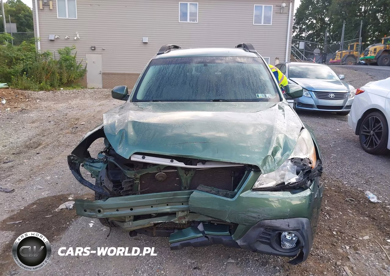 2013 Subaru Outback 2.5I Premium VIN:4S4BRCCC2D3275228 - 12