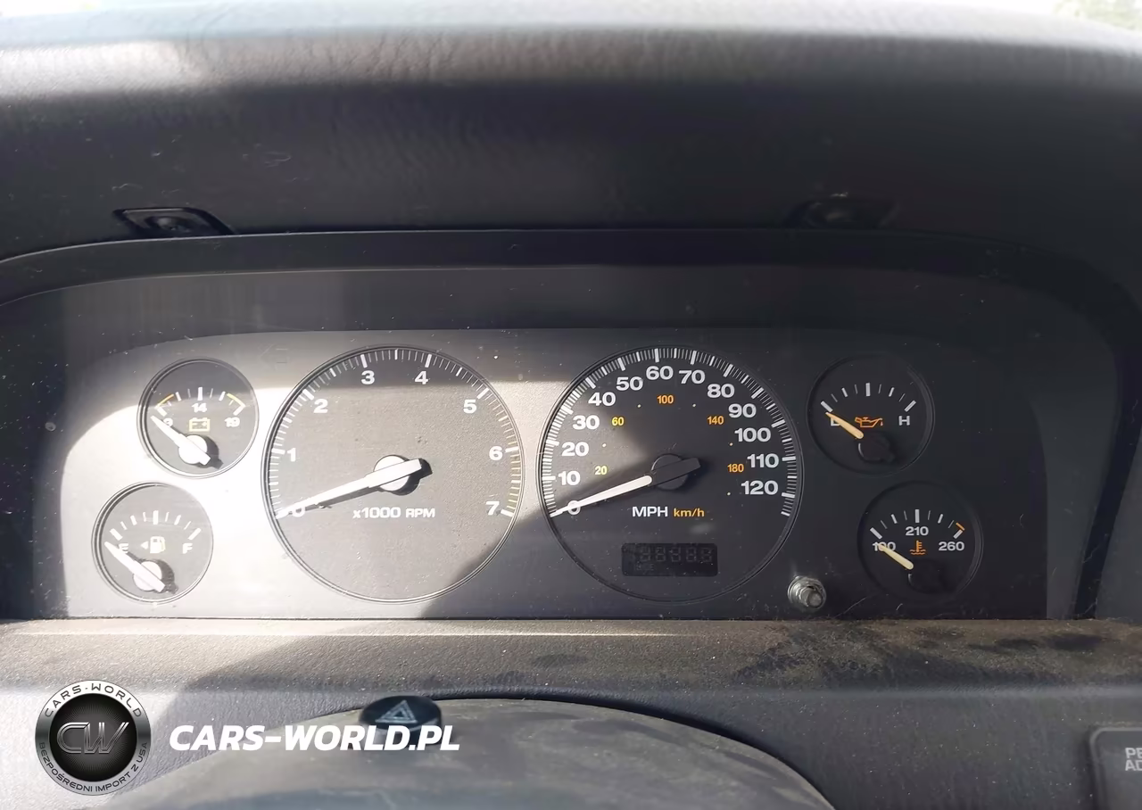 2004 Jeep Grand Cherokee Laredo VIN:1J4GW48JX4C336707 - 7